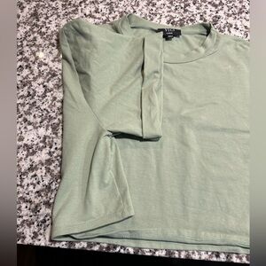 Vici Cropped Tshirt NWT